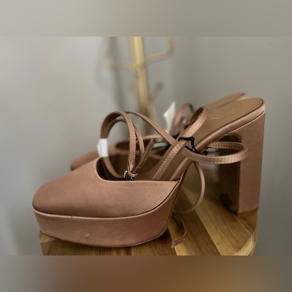 Zara Platform Pink Strappy Heels NWT ~ Size 9 - Picture 5 of 8